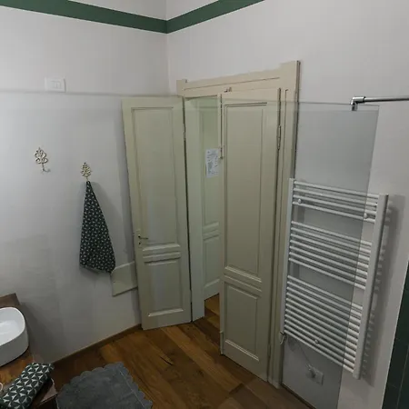 Barbera E Tulipani Scandeluzza