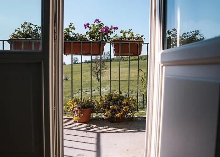 Bed & Breakfast Barbera E Tulipani Scandeluzza